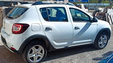 Dacia Sandero Stepway 1.6 dCi
