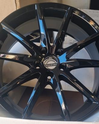 cerchi originali Alfa romeo 19 pollici 