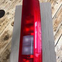Fanale posteriore DX per Iveco Daily III furgonato