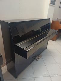 Pianoforte verticale Yamaha C109