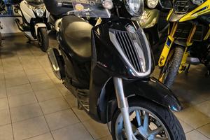 Piaggio Carnaby Cruiser 300