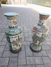 N. 2 VASI IN CERAMICA