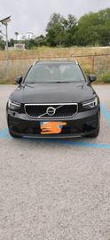 Volvo XC 40 - T2