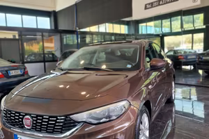 Fiat Tipo 1.4 4 porte Louge BENZINA-METANO