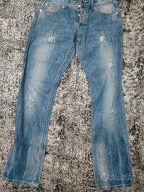 Jeans strappati Morris 