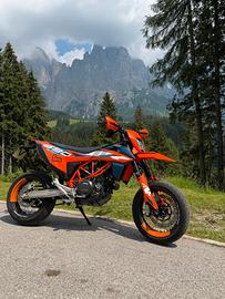 Ktm smc r 690