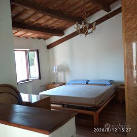Casa su tre livelli - ingresso esclusivo