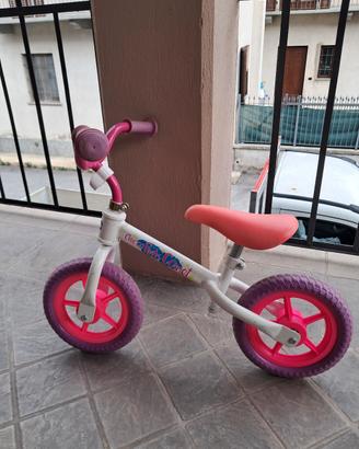 BICICLETTA SENZA PEDALI CHICCO