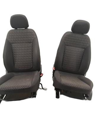 Coppia di sedili Opel Corsa 1.2 benzina del 2013