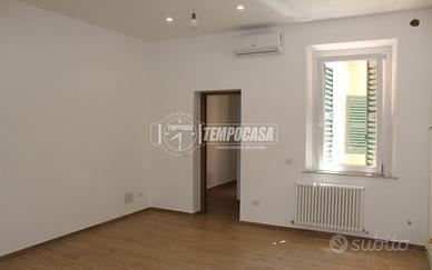 APPARTAMENTO IN BIFAMILIARE - COMPLETAMENTE RISTRU