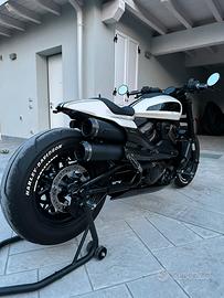 Harley sportster 1250s