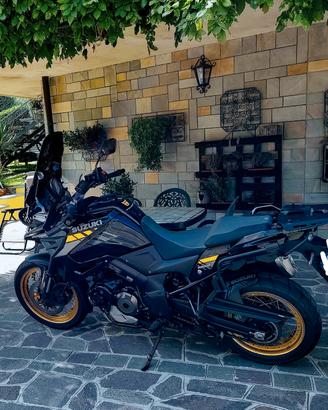 Suzuki v strom 1050 XT 