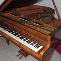 Pianoforte BECHSTEIN L 165 noce lucida