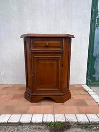 Comodino angolare in legno massello