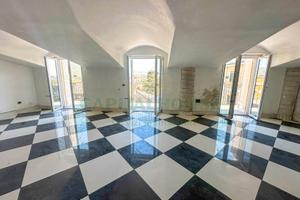 S2 Ampio attico recente costruzione con box 40mq