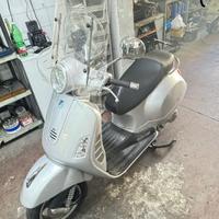 Vespa 200 Granturismo 2004