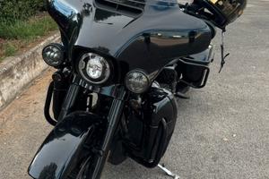 Street glide special black edition