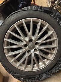 4 Cerchioni ORIGINALI audi 18” gommati