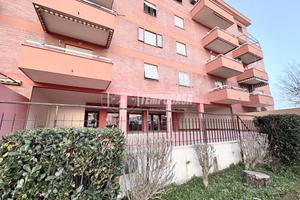 Ampio Trilocale con ascensore e 2 balconi abitabil