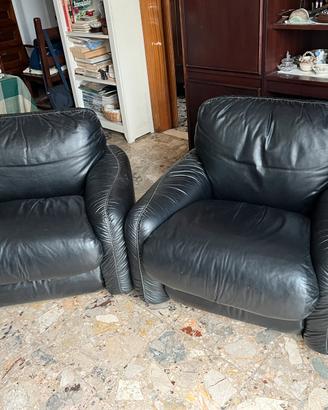 Set 2 poltrone in pelle anni ‘70 Piumotto Busnelli