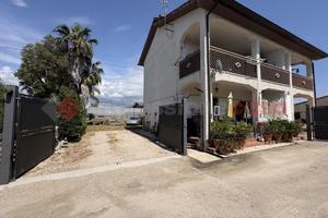 Villetta quadrifamiliare Terracina