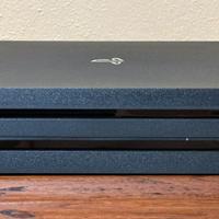 PS4 PRO completamente funzionante 
