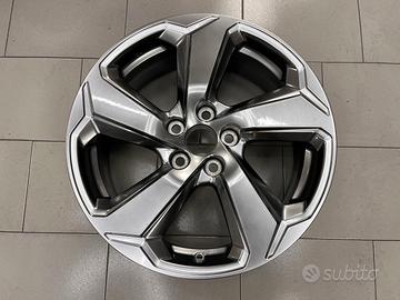 RL148 Cerchio usato originale Rav4 da 18"