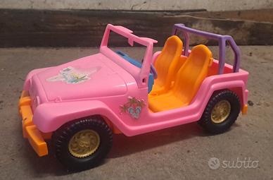 Jeep e castello Barbie