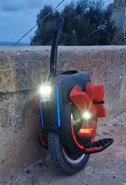 Inmotion V12 HS - monoruota elettrico