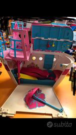 Nave da crociera Barbie