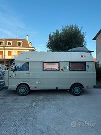 Volkswagen LT28 Camper
