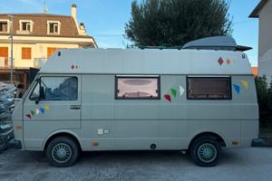 Volkswagen LT28 Camper