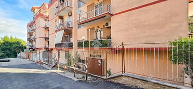 2 LOCALI A ROMA