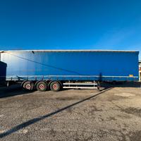 Semirimorchio centinato