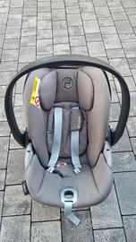 Ovetto per auto Cybex modello Cloud T i-size