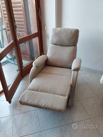 Poltrona reclinabile
