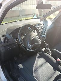 Hundai  x20 diesel  anna 2015