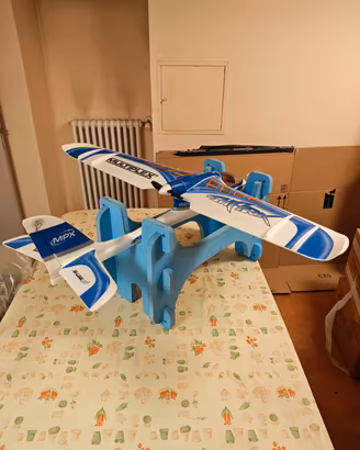 Set completo RC: Multiplex Shark + Radiocomando