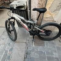 BICI ELETTRICA