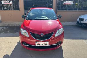 Lancia Ypsilon 0.9 TwinAir 85 CV 5 porte Metano Ec