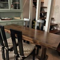 Fratina in legno apribile con 4 sedie stile moder