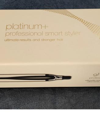 Platinum + ghd professional smart styler 