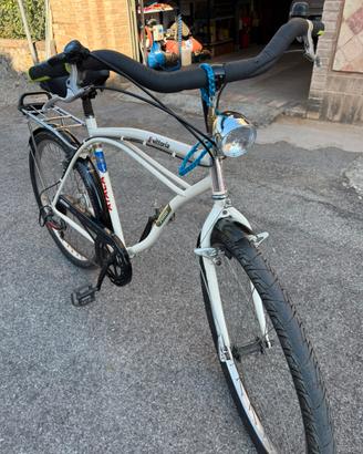 Bicicletta mountambike