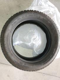 Gomma invernale Strial 215/55 R17