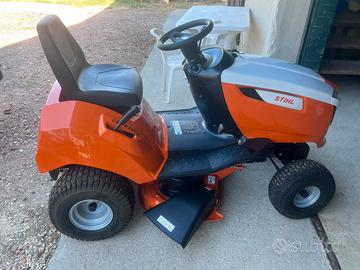 Trattorino tagliaerba stihl rt 4097 sx