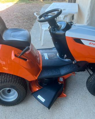 Trattorino tagliaerba stihl rt 4097 sx