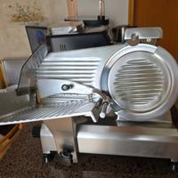 Affettatrice diametro 22 cm