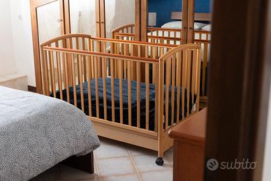 Lettino/Culla Foppapedretti in legno con cassetto
