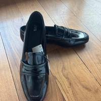 Scarpe mocassino Zara donna modello College nere
