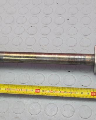 PERNO POSTERIORE TM RACING MX 250 4t 2008 2010 MX2